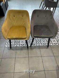 Chairs (set Of 5) (2 Grey, 3 Yellow)