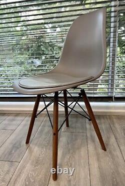 Designer Eiffel Retro Inspired Dining Chairs Set Of 4