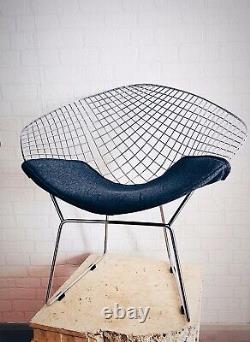 Retro Harry Bertoia Style Diamond Wire Chair Grey Seat Cushion Chrome chair