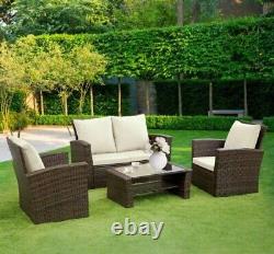 Nouveau mobilier de jardin en rotin, ensemble de 4 pièces. Canapé, chaises, table, coussins. Royaume-Uni