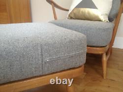 Un Set De Nouvelles Cushions Pour Un Fabricant Ercol Et Un Fabricant De Linen MIX